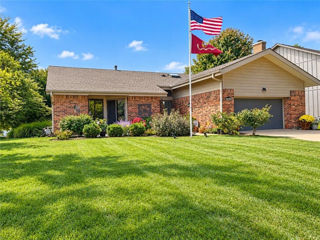 Property Photo:  11846 Mackey Street  KS 66210 