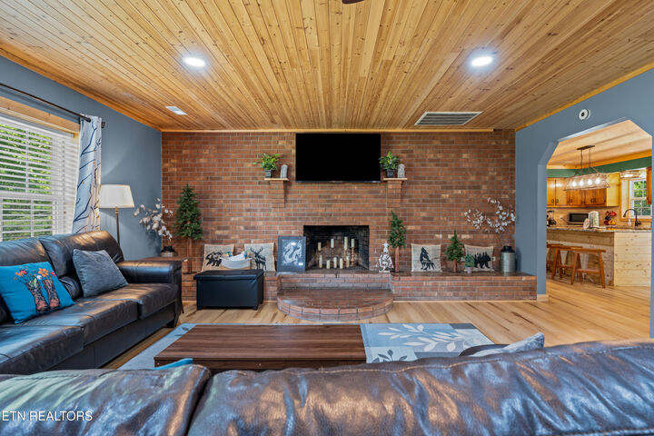 Property Photo:  4323 Boogertown Rd  TN 37876 