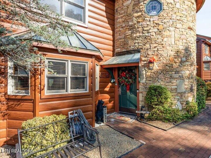 Property Photo:  2044 Hickory Ridge Way 3334  TN 37862 