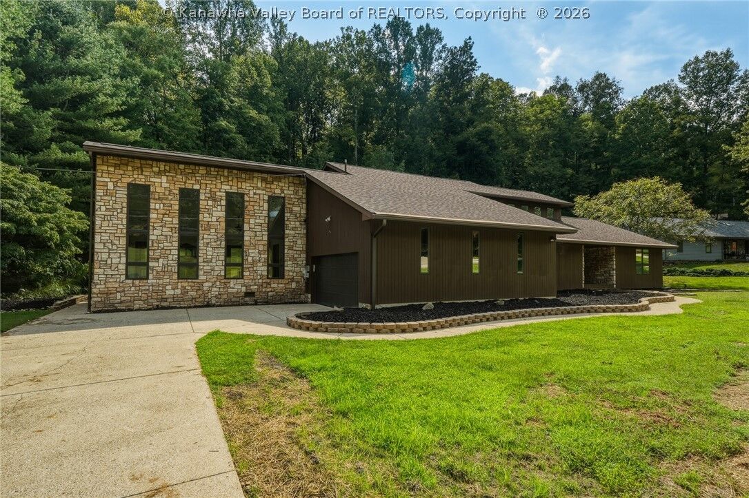 Property Photo:  102 Rustic Highlands Road  WV 25526 