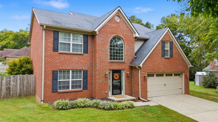 Property Photo:  2108 Dresden Court  KY 40514 