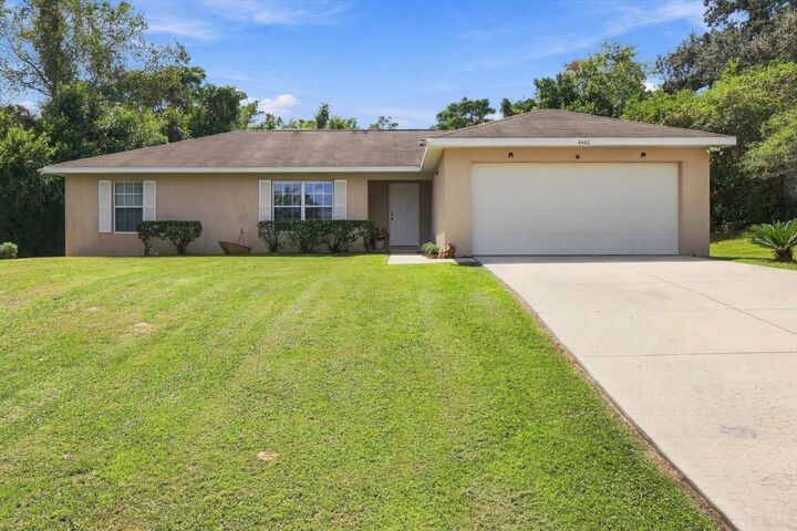 Property Photo: 4440 SW 158th St Rd FL 34473
