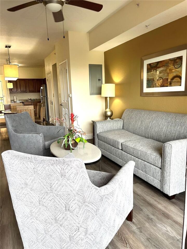 Property Photo:  12521 Floridays Resort Drive 302F  FL 32821 