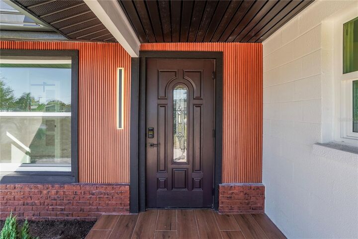 Property Photo: 1797 Birch Drive FL 34293