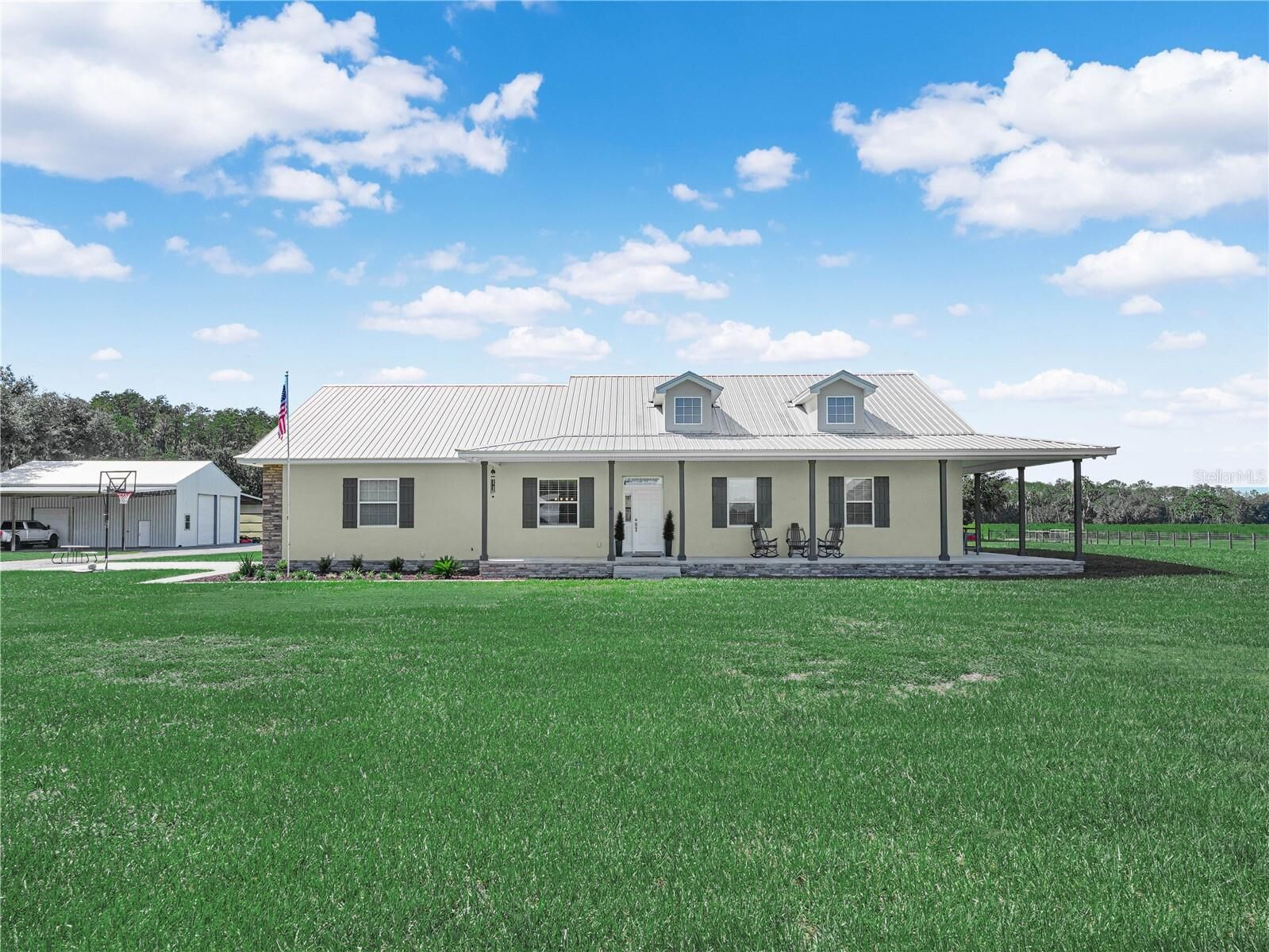 Property Photo:  15155 Rockridge Road  FL 33868 