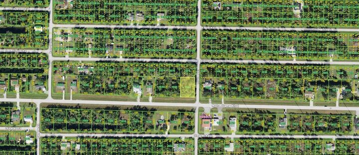 Property Photo:  26270 Notre Dame Boulevard  FL 33955 