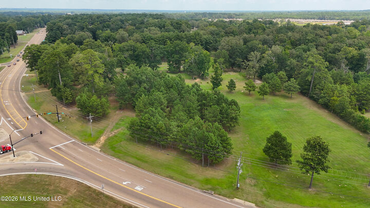 Property Photo:  2504 Ms-468  MS 39208 