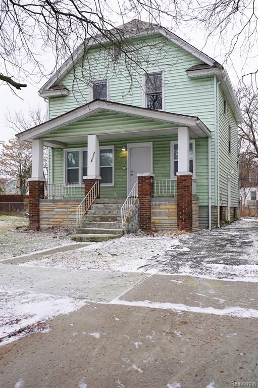 Property Photo:  2016 W Grand Street  MI 48238 3487 