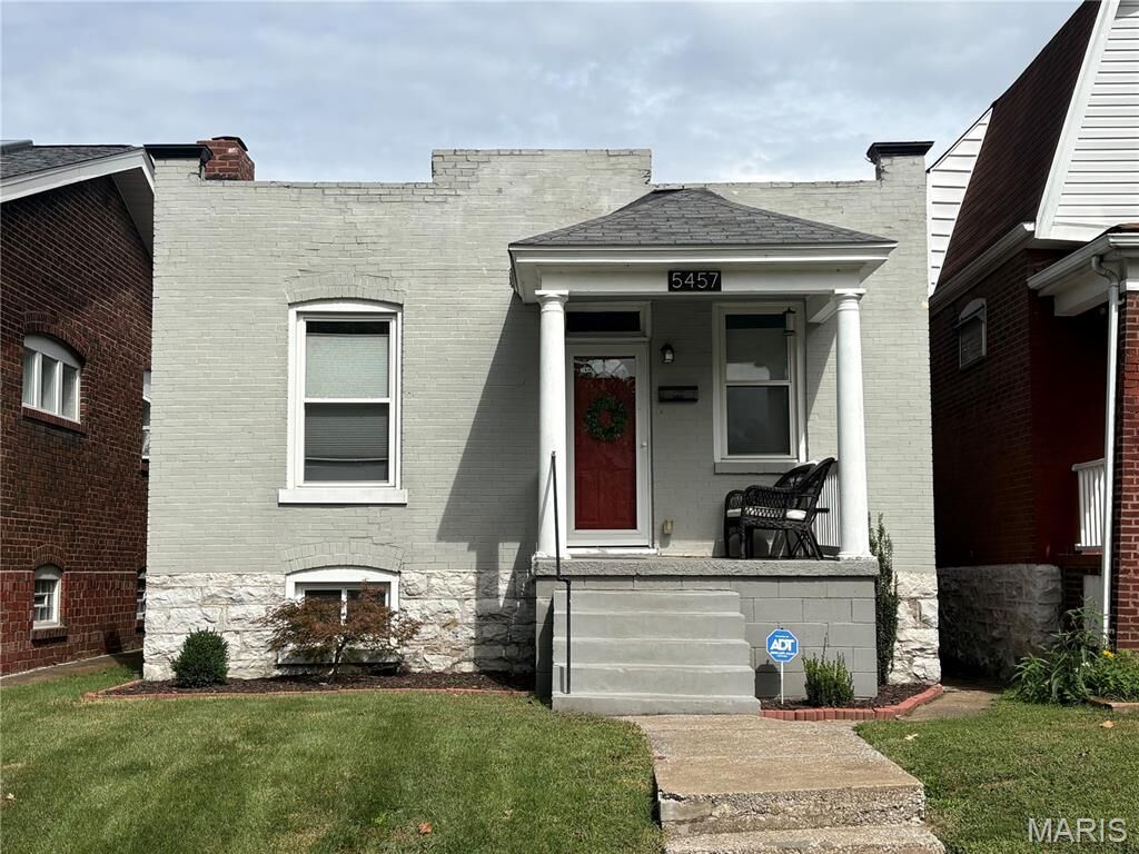 Property Photo: 5457 Itaska Street MO 63109