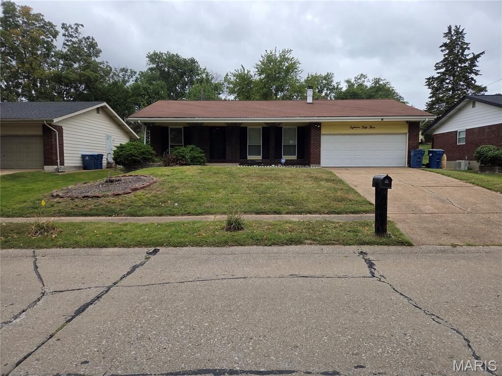Property Photo:  1853 Atmore Drive  MO 63136 
