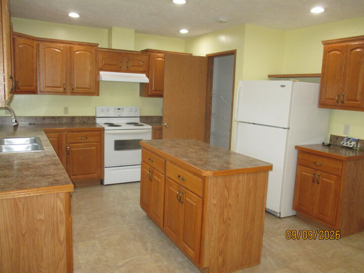 Property Photo: 7561 Arkansaw Road MI 49227