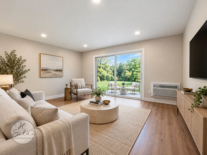 Property Photo:  15 Arrowhead Drive 30  IL 60102 