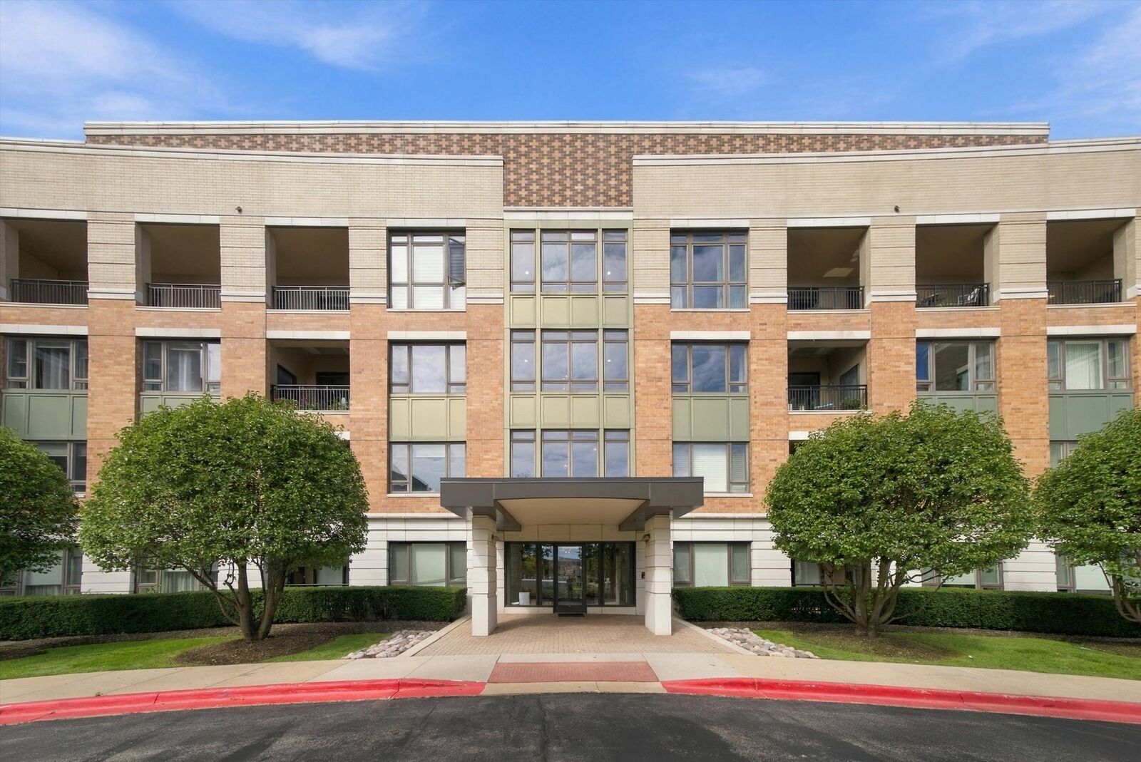 Property Photo:  1000 Village Center Drive 410  IL 60527 