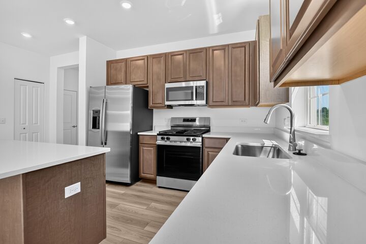 Property Photo: 1296 Prairie Ridge Trail IL 60002
