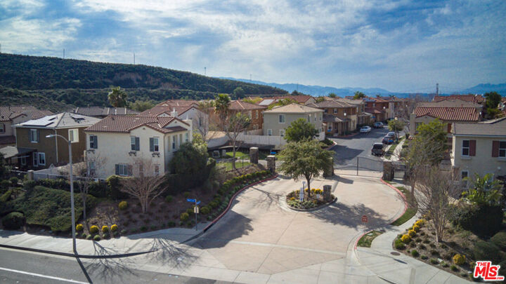 Property Photo: 26070 Medici Court CA 91350
