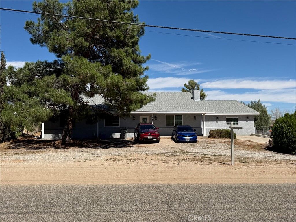Property Photo: 18060 Walnut CA 92345