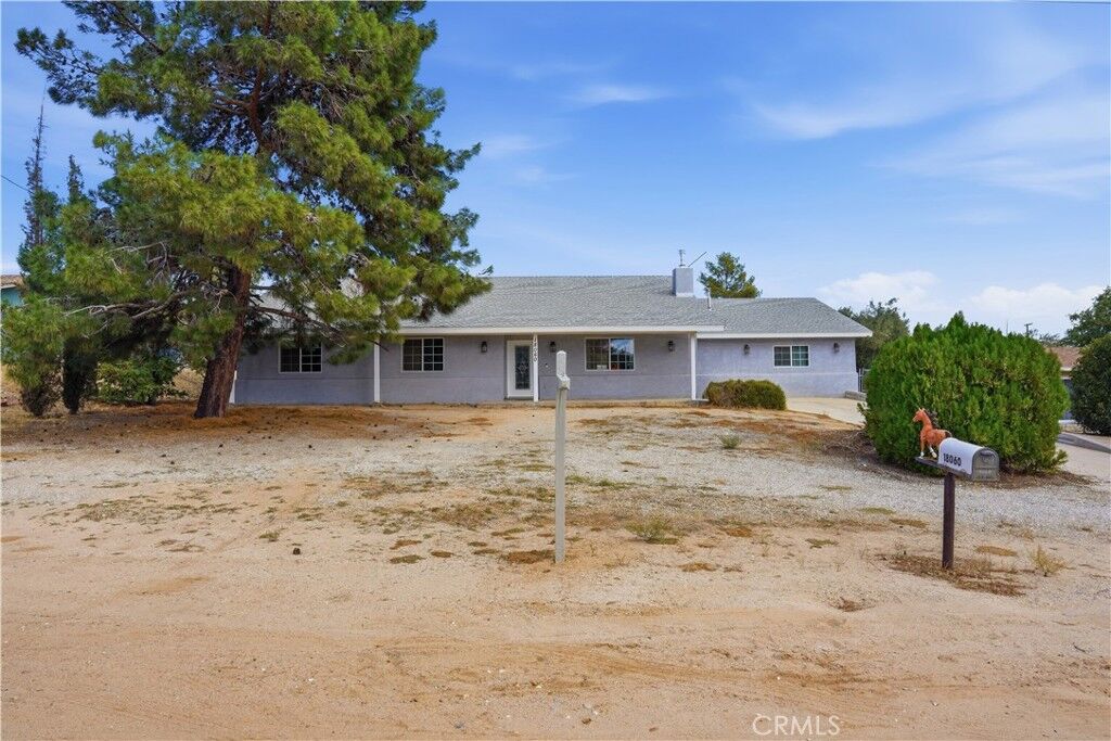 Property Photo:  18060 Walnut Street  CA 92345 