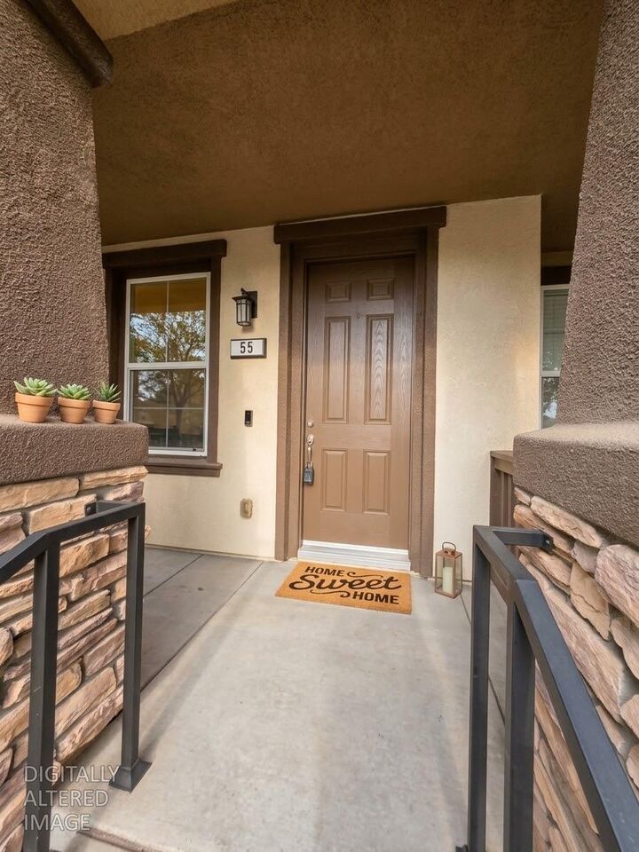 Property Photo: 555 Clydesdale Drive 55 CA 95361