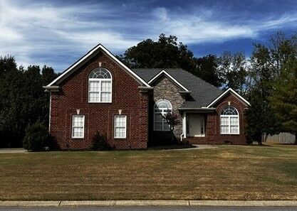 Property Photo:  404 Cobblestone Way  TN 37122 