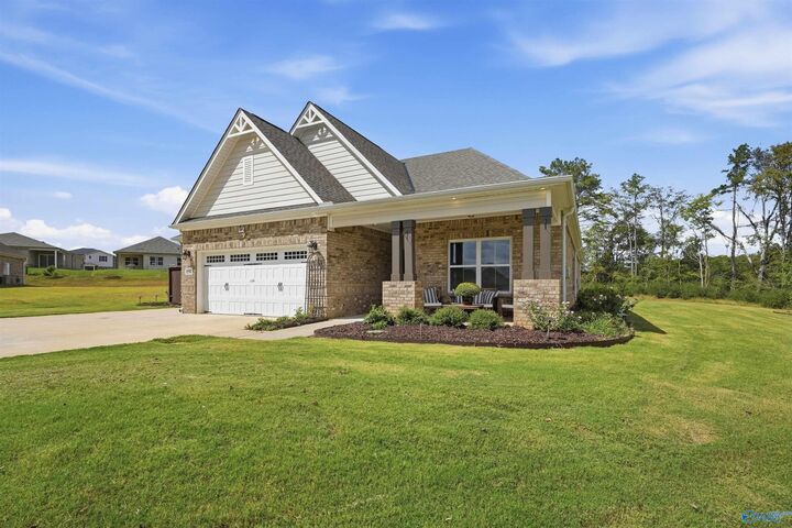 Property Photo:  158 Nuckolls Lane  AL 35759 