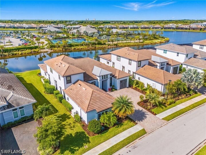 Property Photo: 15388 Motta Way FL 34114