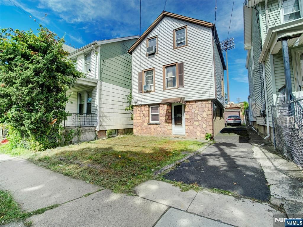 Property Photo:  515 Monroe Street  NJ 07050 