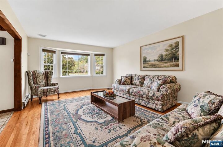 Property Photo:  16 Avalon Drive  NJ 07045 