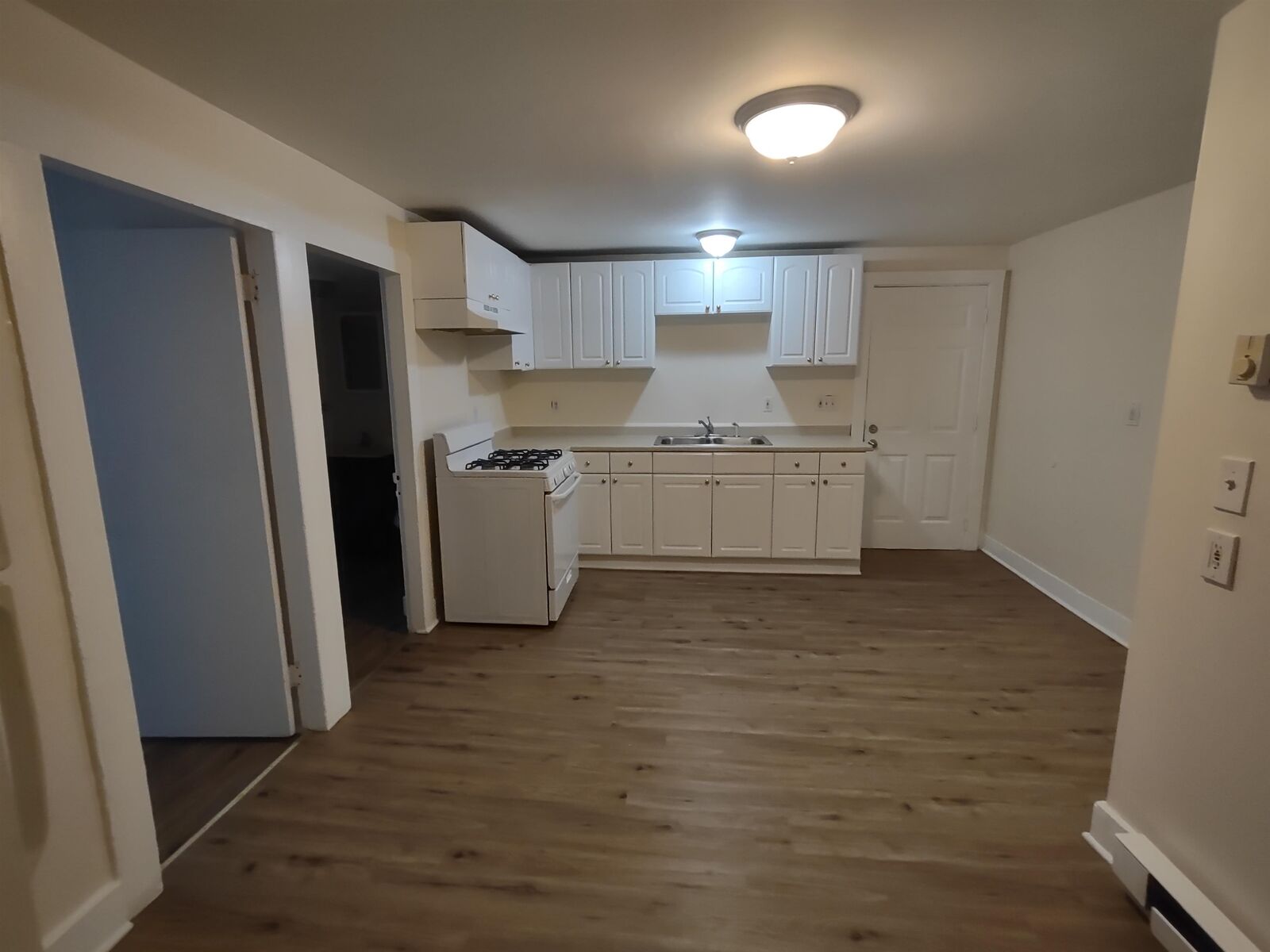 Property Photo: 14 Stearns Court NH 03743