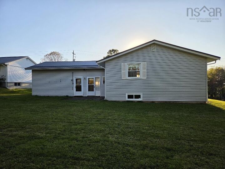 Property Photo:  351 Pleasant St  NS B2N 1T5 