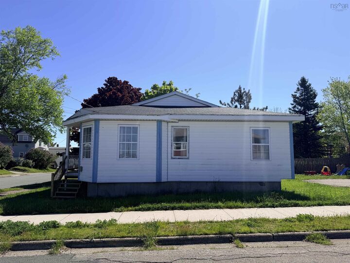Property Photo:  100-102 Henry Street Street  NS B1N 2H3 