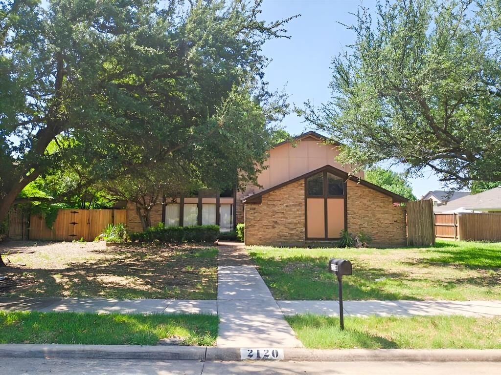 Property Photo:  2120 Valley Forge Drive  TX 75075 