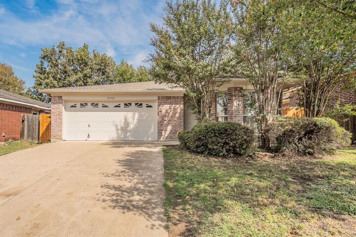 Property Photo: 3745 Chaddybrook Lane TX 76137