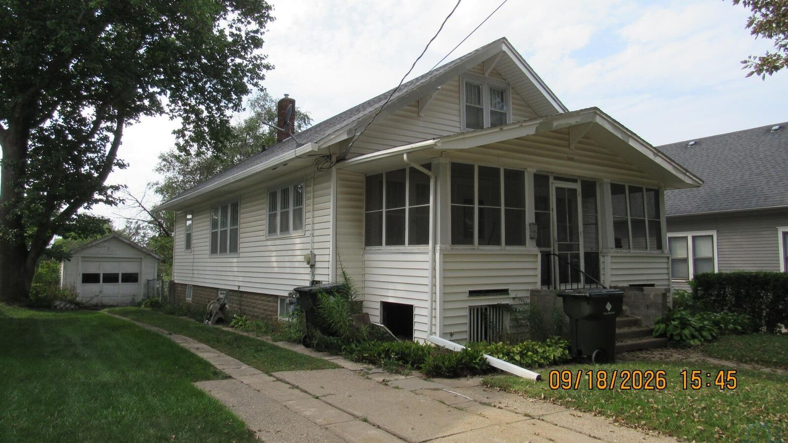 Property Photo:  2009 McDonald St  IA 51104 