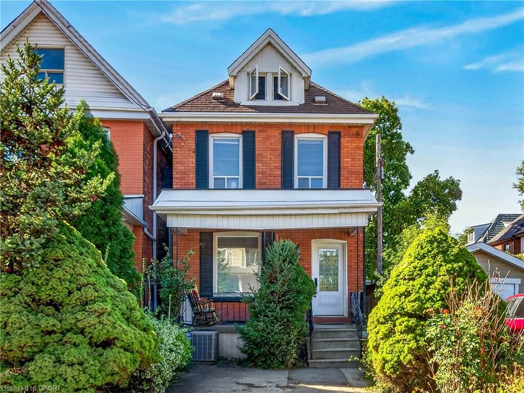 Property Photo:  248 Saint Clair Boulevard  ON L8M 2P2 