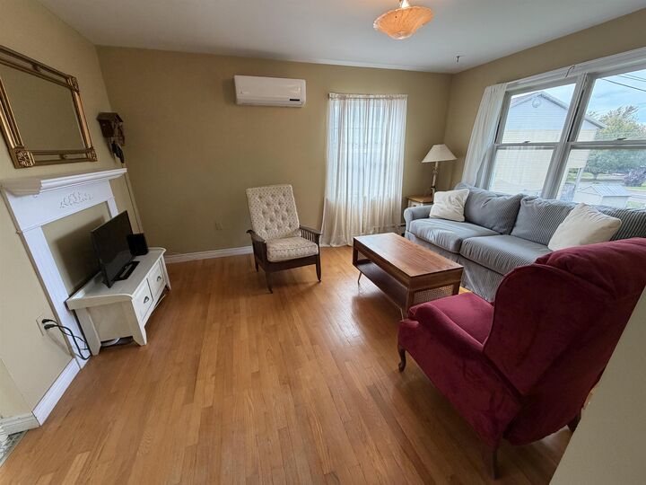 Property Photo:  18 Kinlock Road  PE C1B 1L8 