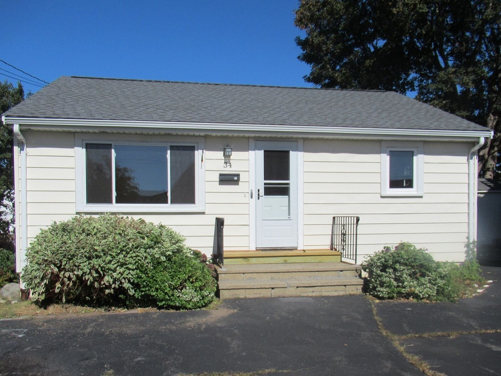 Property Photo:  34 Middle Street  MA 01930 