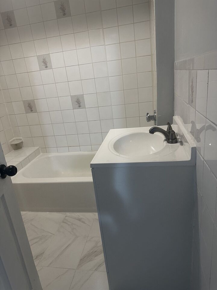 Property Photo:  44 Trescott 1  MA 02780 