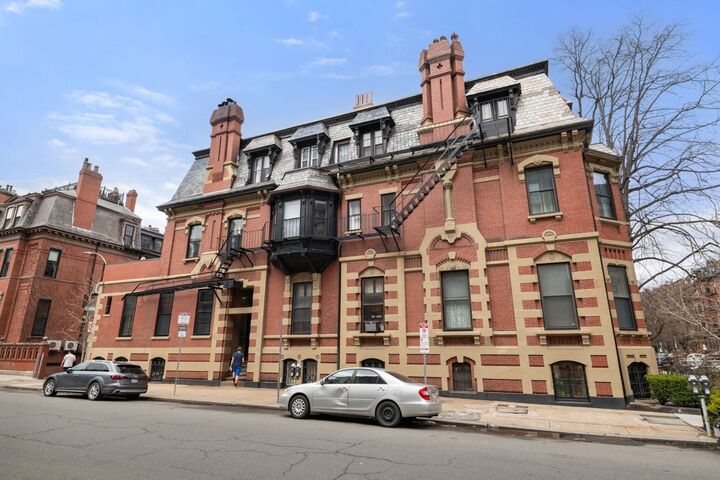 Property Photo:  278 Clarendon Street 4  MA 02116 