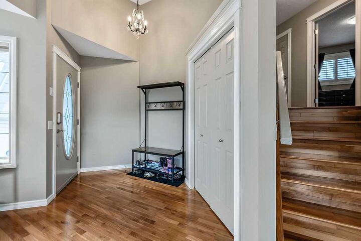 Property Photo:  11 Sheep River Gate  AB T1S 1X2 