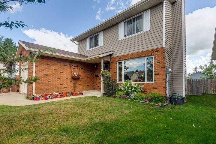 Property Photo: 165 Greig Drive AB T4P 2N4