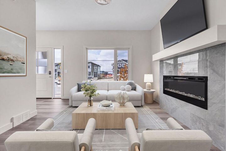 Property Photo:  178 Lanark Gate SE  AB T4A 3R7 