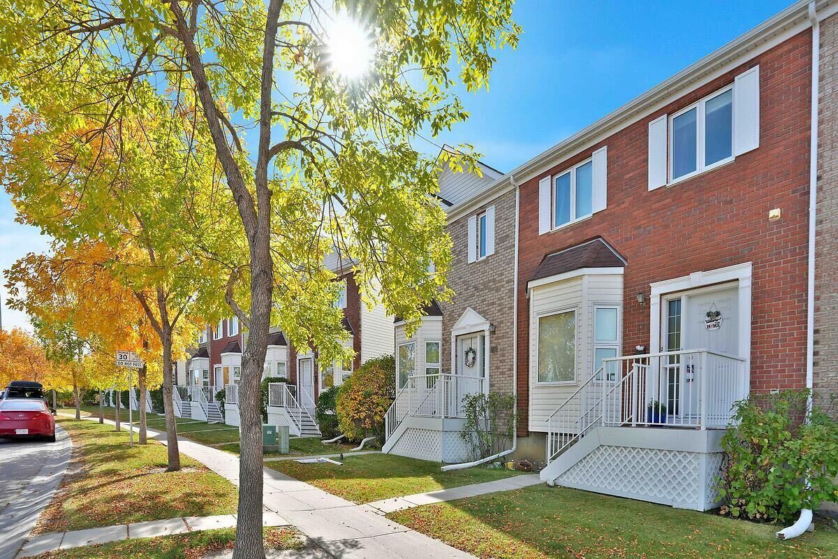 Property Photo:  169 Citadel Drive NW  AB T3G 4J5 