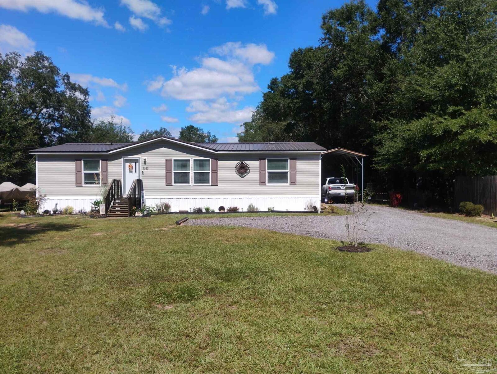 Property Photo: 8680 John Hamm Rd FL 32583
