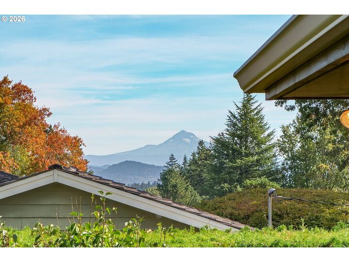 Property Photo: 13240 Knaus Rd OR 97034