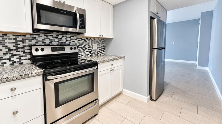 Property Photo:  1950 N Andrews Avenue 109D  FL 33311 