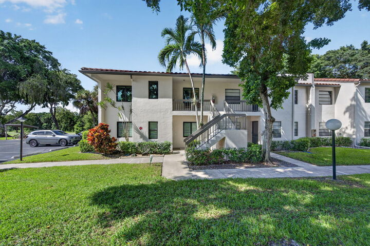 Property Photo:  21501 Juego Circle 29F  FL 33433 