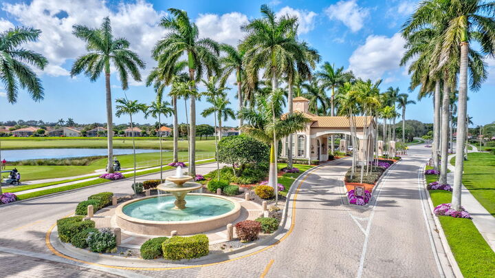 Property Photo: 7453 Granville Avenue FL 33437
