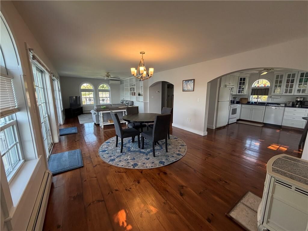 Property Photo:  67 Lawrence Court  RI 02878 