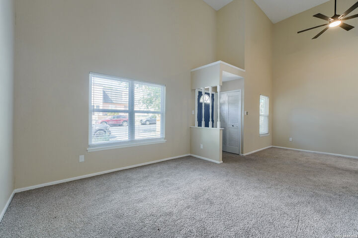 Property Photo: 4412 Shakertown TX 78238