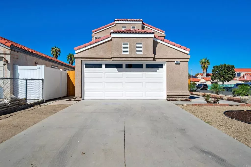 Property Photo: 558 Cherry Vista Drive CA 92571